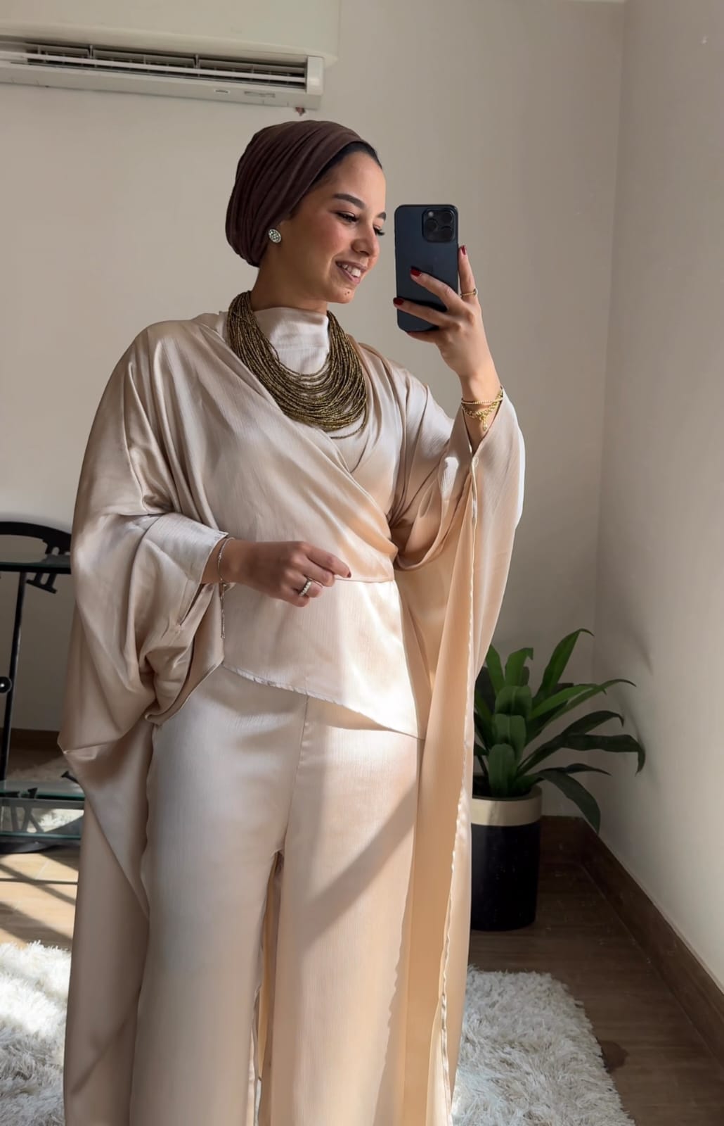 Serein Outfit Set . Beige Cream
