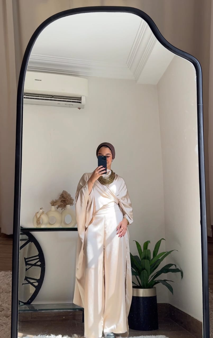 Serein Outfit Set . Beige Cream