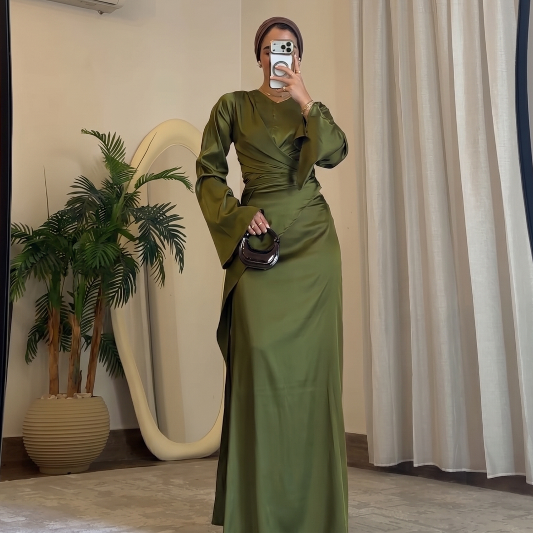 Emerald Grace – Green Satin Set