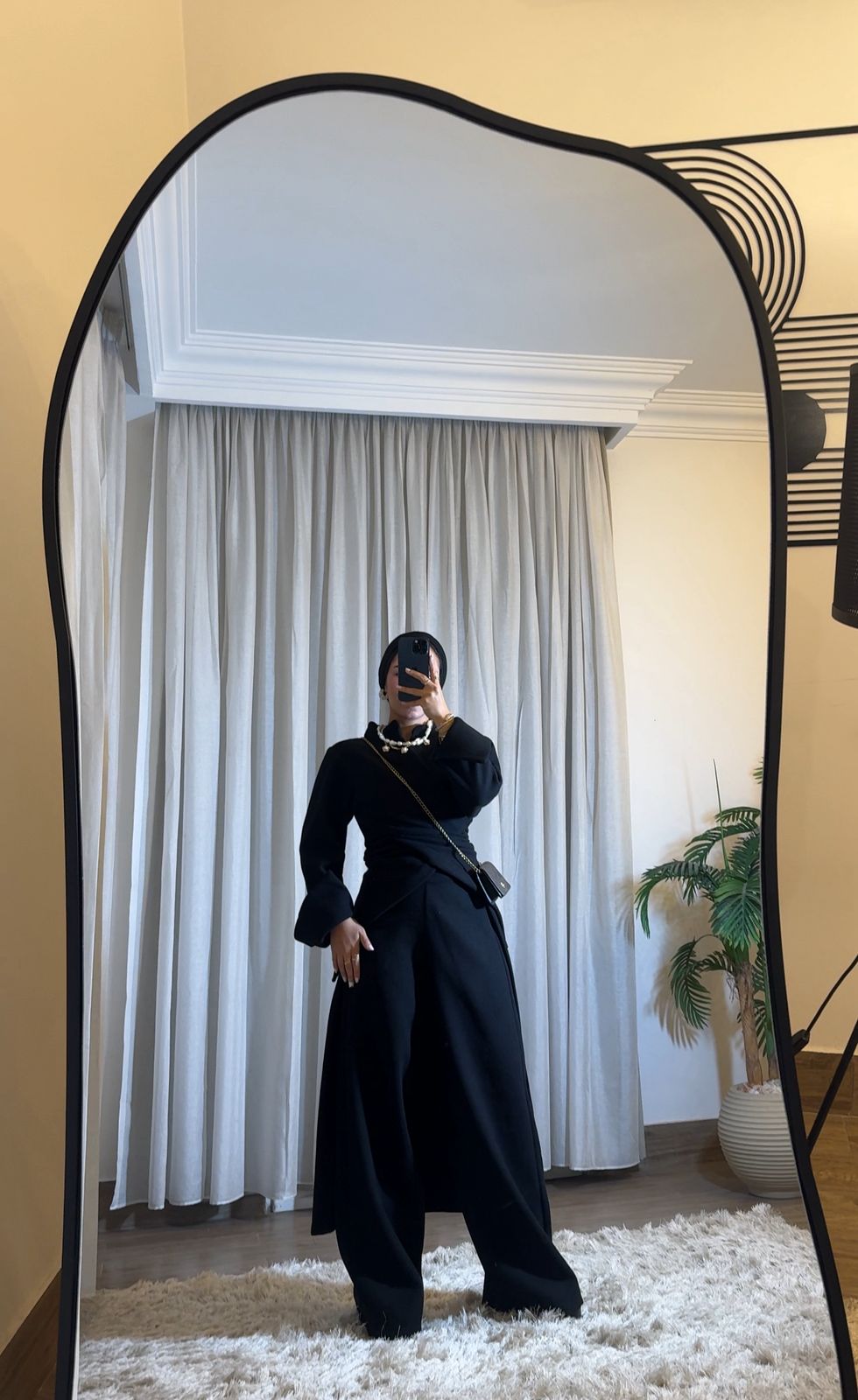 Black wool shadow Pants