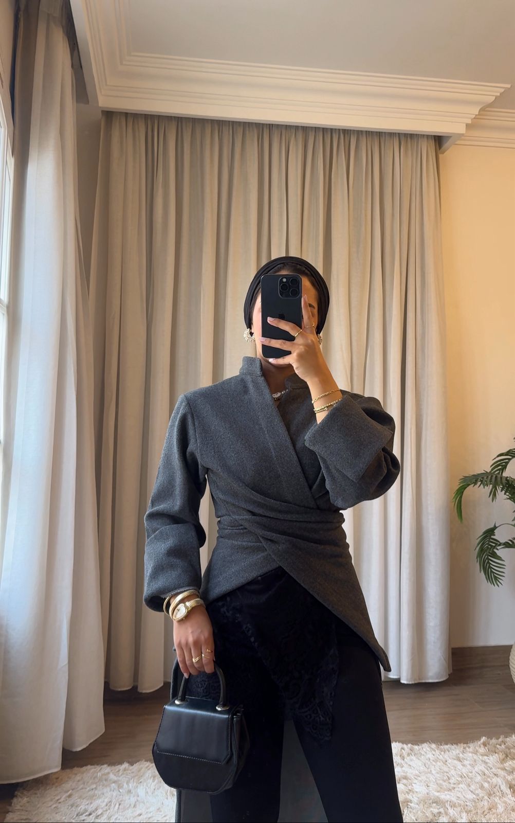 Dark grey wool shadow Blouses