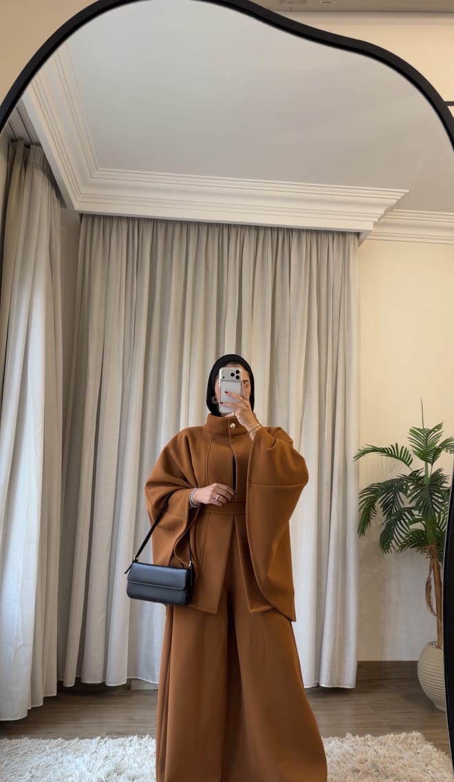 🦋 Butterfly Wool Set– Caramel Brown