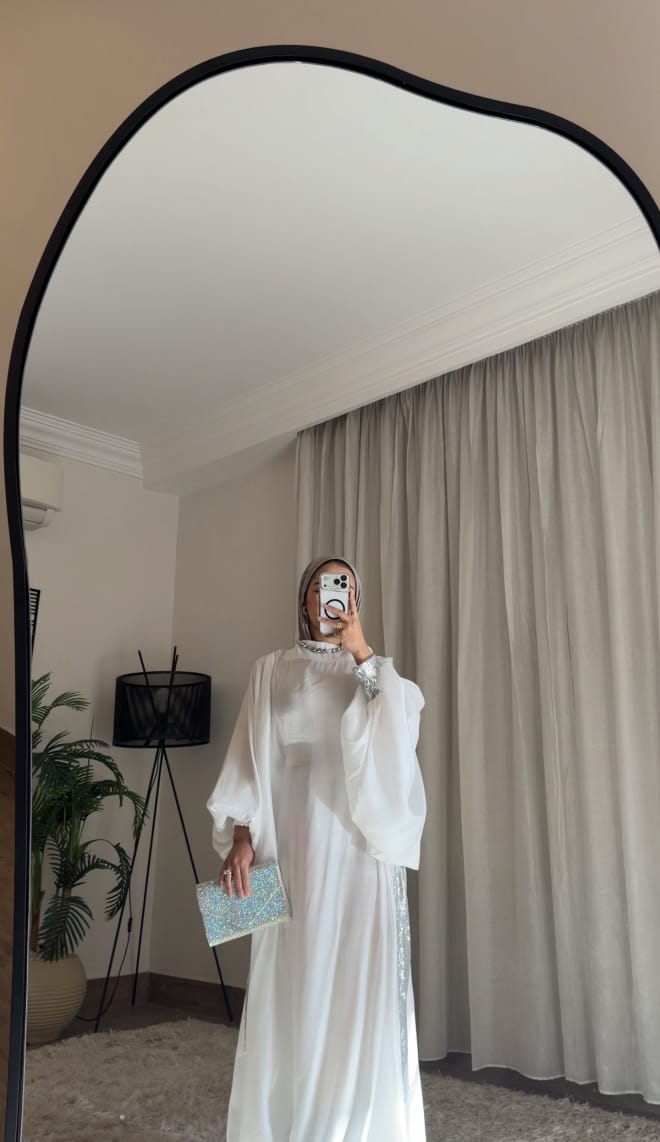 Majesté – The Iconic Kaftan White🤍