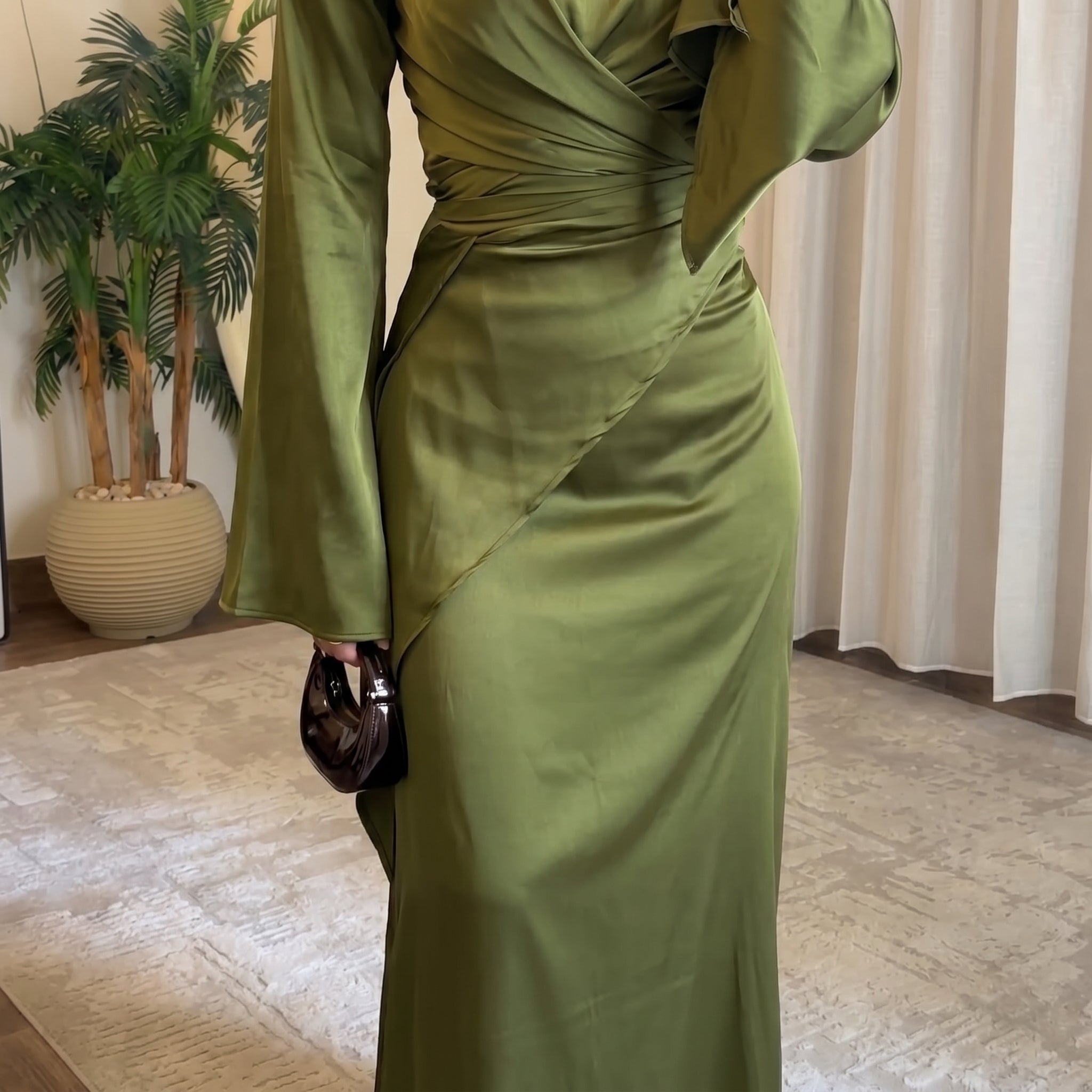 Emerald Grace – Green Satin Set